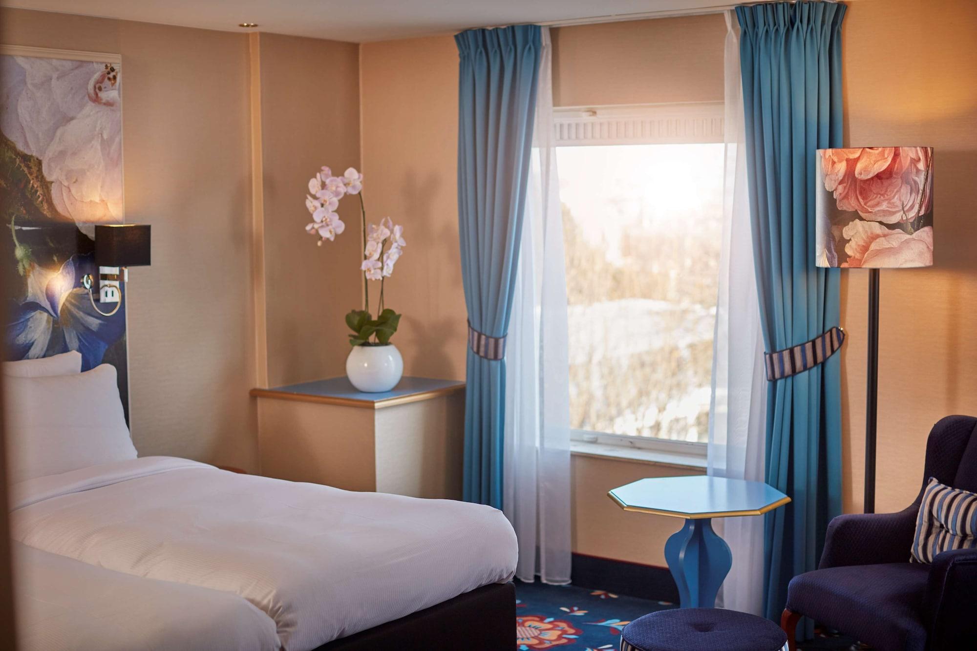 Carlton Ambassador Hotel Den Haag Phòng bức ảnh